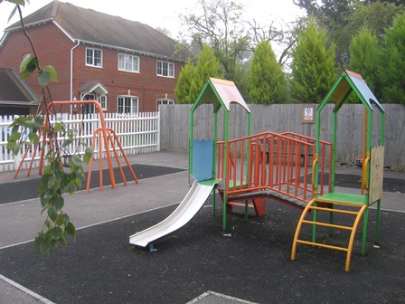 cranham avenue play area